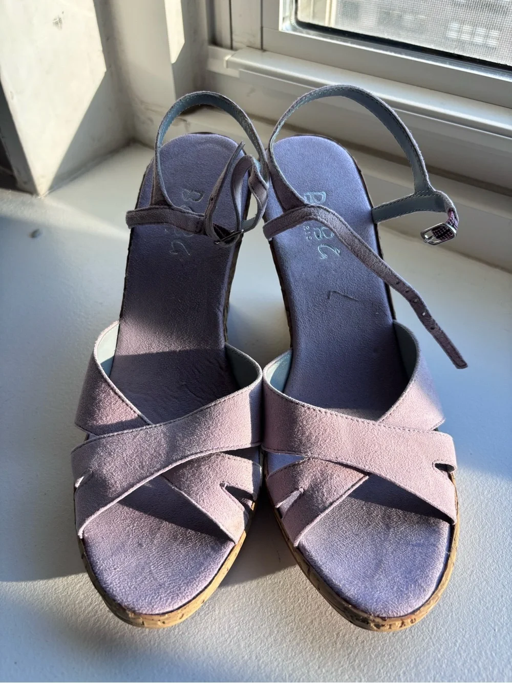 NEW! BCBG Women's Lilac Suede Wedge Strappy Sandals - 7.5